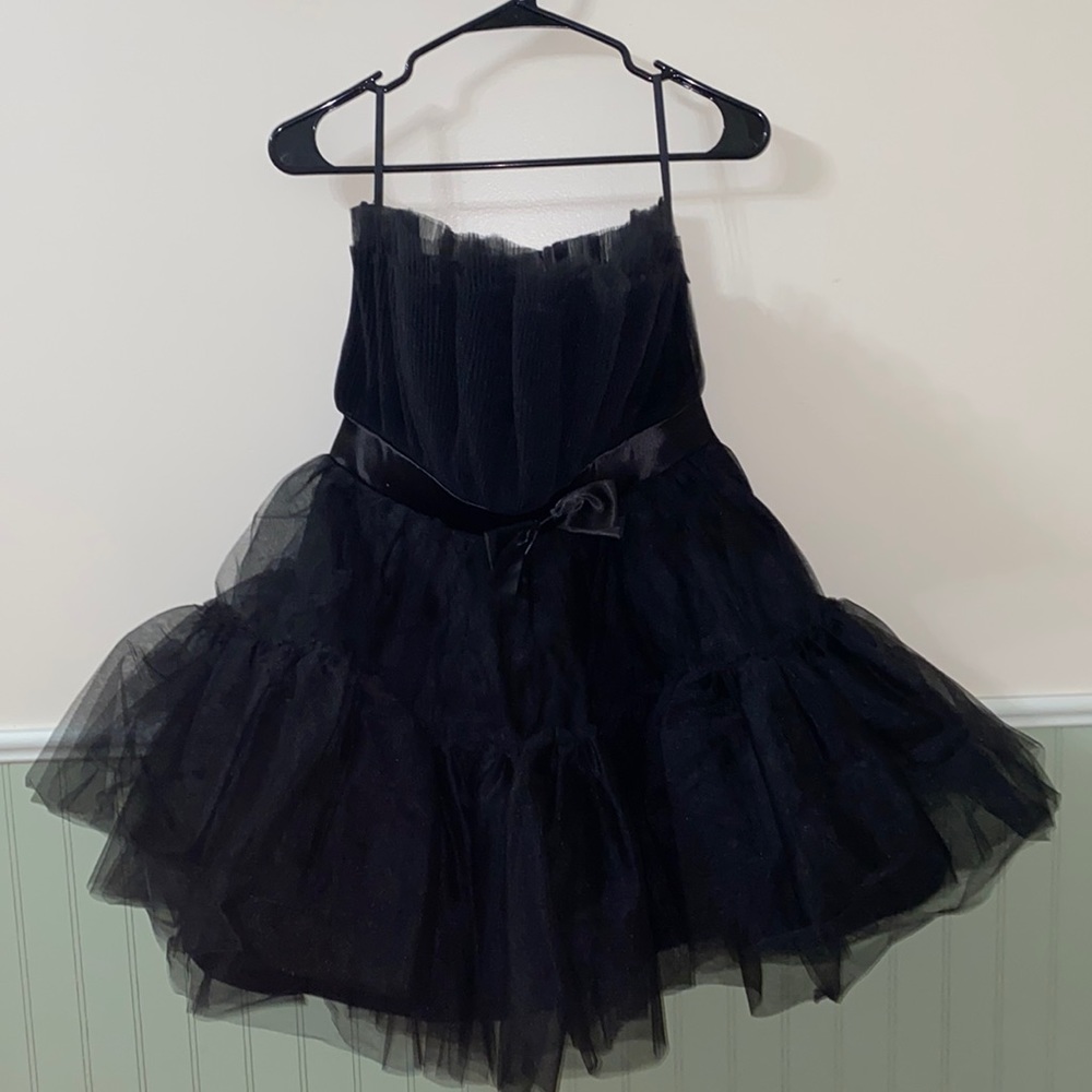 Black Tulle Strapless Mini Dress